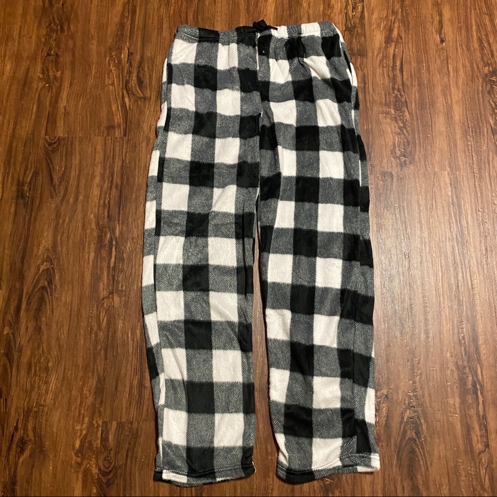 Essential Loungewear Minky Fleece Men’s Black and White Flannel Pajama Pants